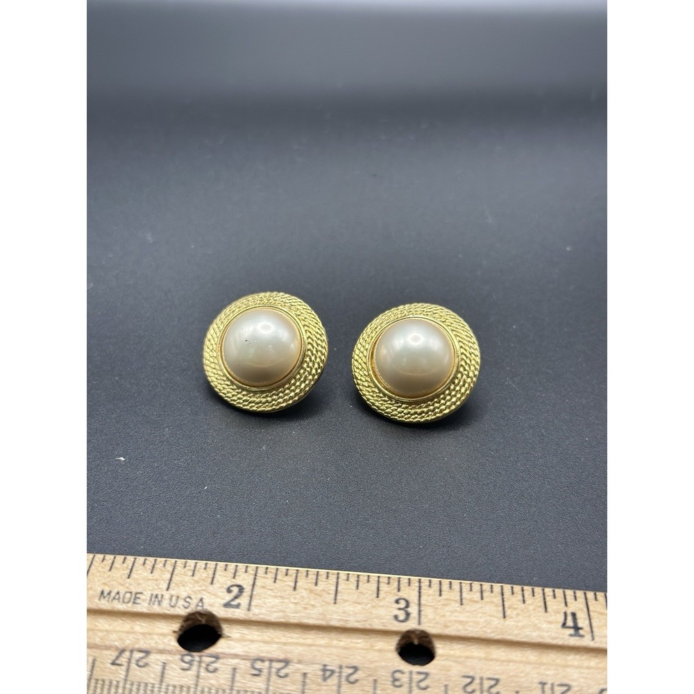 Vintage Gold Tone Classic Faux Pearl Clip On Earrings Signed MARVELLA